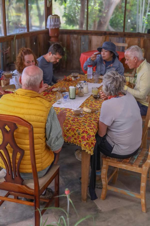 Donana Hostel De Guine Guine de Baixo 外观 照片